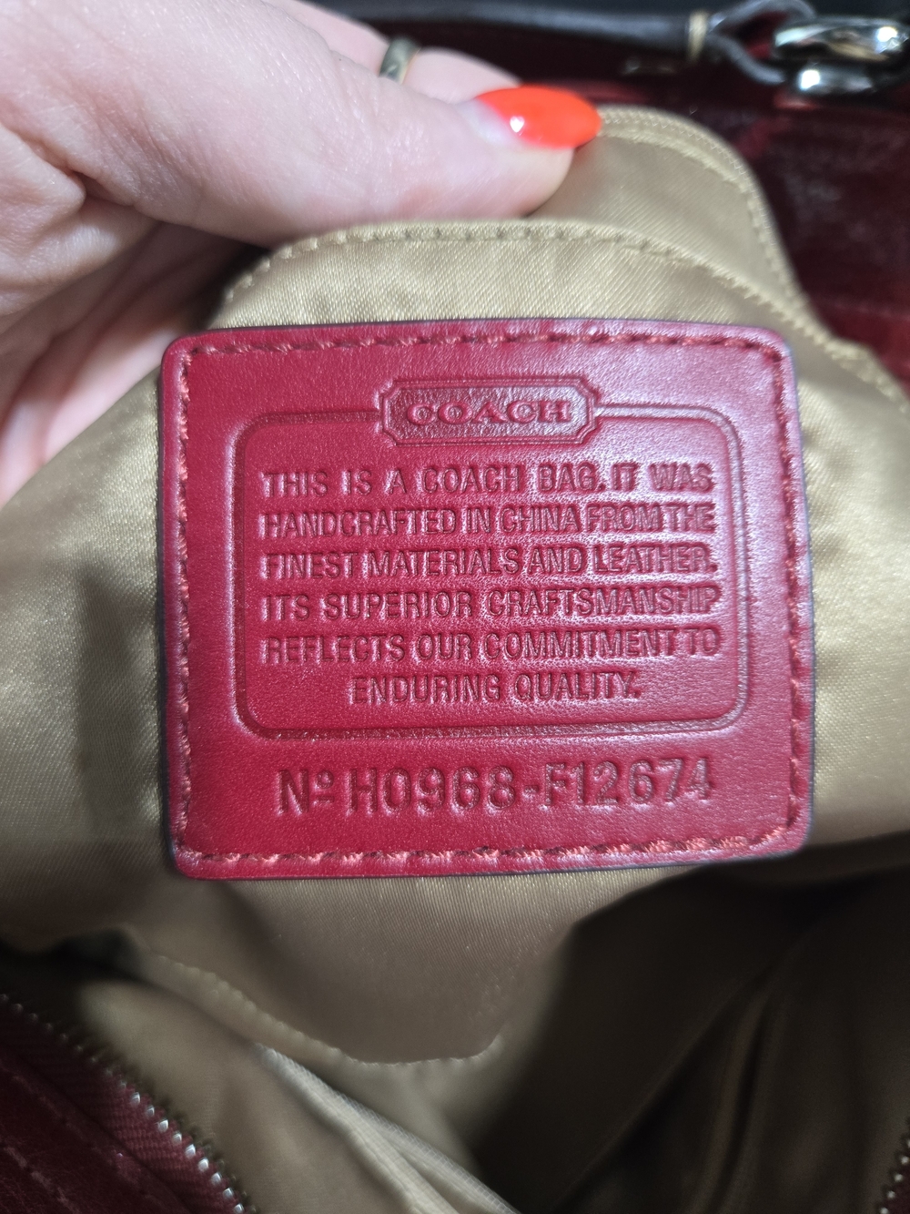 Coach Beige Signature Canvas Shoulder Bag with Red Trim - Picture 4 of 5